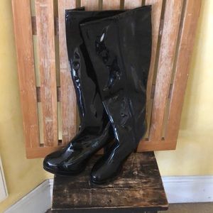 Black patent knee highs
